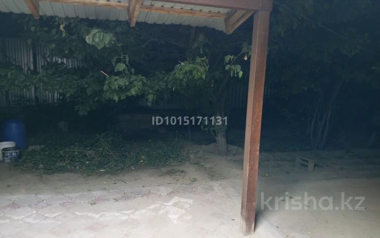 Отдельный дом · 3 комнаты · 120 м² · 4.5 сот., Тәуелсіздік 46А — Үй Трассаның бойында. Магазиндер қасында за 28 млн ₸ в  — фото 2