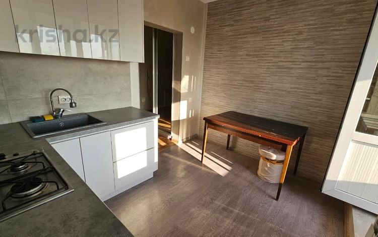 2-бөлмелі пәтер · 54 м² · 7/9 қабат, мкр Мамыр-7, бағасы: 38.5 млн ₸ в Алматы, Ауэзовский р-н — фото 2