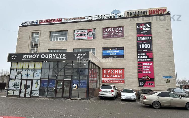 Магазины и бутики · 76 м² за 304 000 〒 в Астане, Сарыарка р-н — фото 2