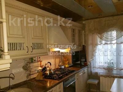 4-комнатная квартира · 100 м² · 5/5 этаж, 14-й мкр 26 за 35.5 млн 〒 в Актау