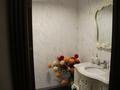 3-бөлмелі пәтер · 134 м² · 11/15 қабат, Кабанбай батыра 48А, бағасы: ~ 96.5 млн ₸ в Астане, Есильский р-н — фото 9