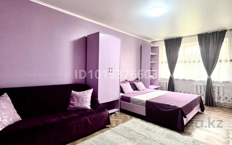 1-комнатная квартира · 32 м² · 1/4 этаж, мкр №6 21 — Абая Саина за 230 000 ₸ в Алматы, Ауэзовский р-н — фото 2