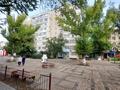 3-комнатная квартира · 64 м² · 2/9 этаж, мкр Строитель — Остановка Циолковспого за 170 000 ₸ в Уральске — фото 22