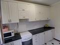 3-комнатная квартира · 64 м² · 2/9 этаж, мкр Строитель — Остановка Циолковспого за 170 000 ₸ в Уральске — фото 3