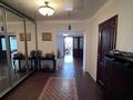 4-бөлмелі пәтер · 190 м² · 3/16 қабат, Бактыгерея Кулманова 1Б — Набережная, акимат, бағасы: 65 млн ₸ в Атырау — фото 2
