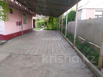 Отдельный дом · 5 комнат · 180 м² · 17 сот., Бигельдинова 5 -район Аэропорт — Аэропорт за 29 млн 〒 в Таразе