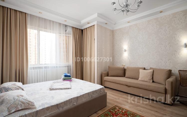 1-бөлмелі пәтер · 42 м² · 9/18 қабат, Навои 208 — Торайгырова, бағасы: 3 000 〒 в Алматы, Бостандыкский р-н — фото 2