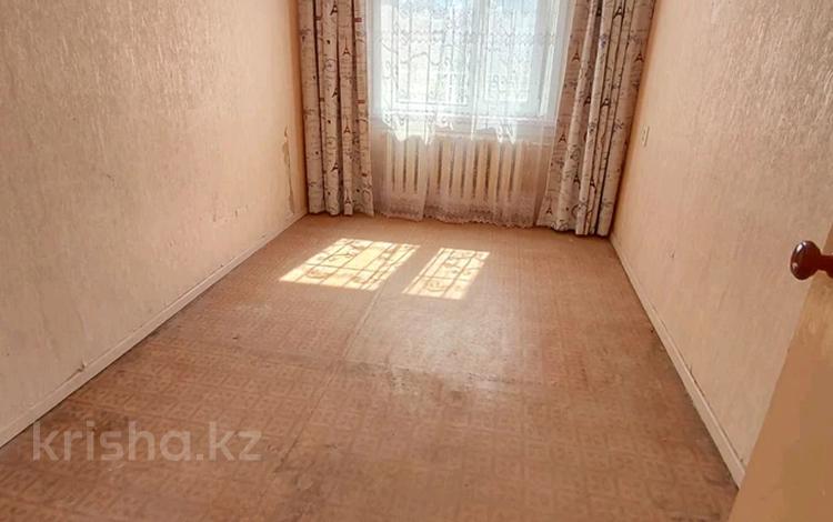 2-бөлмелі пәтер · 42 м² · 1/5 қабат, 6 мкр 41 — 1 этаж, бағасы: 4.7 млн ₸ в Степногорске — фото 2