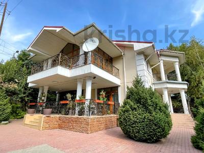 Отдельный дом · 7 комнат · 350 м² · 7 сот., Талгата Бигельдинова 90 за 249 млн 〒 в Алматы, Медеуский р-н