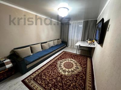 2-комнатная квартира · 44 м² · 1/5 этаж, Майкудук, 14й микрорайон за 9.3 млн 〒 в Караганде, Алихана Бокейханова р-н