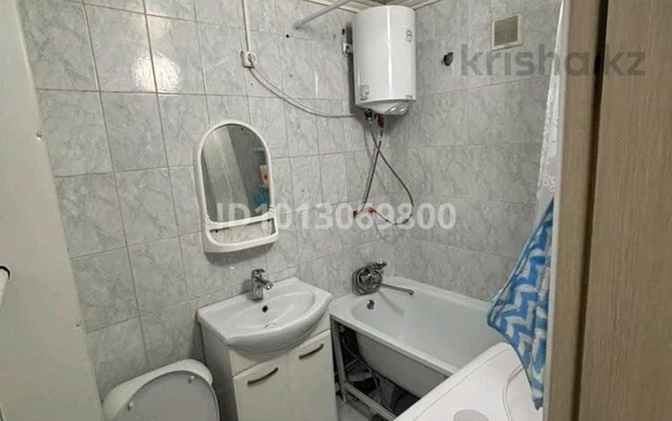 2-комнатная квартира · 44 м² · 1/5 этаж, Майкудук, Майкудук, 17й микрорайон 44 за 2 000 ₸ в Караганде, Алихана Бокейханова р-н — фото 2
