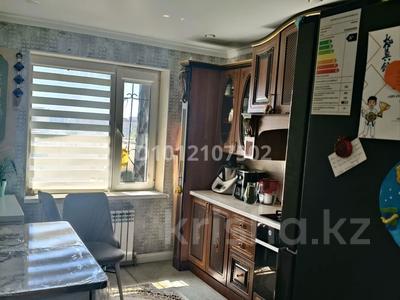 2-бөлмелі пәтер · 63 м² · 8/8 қабат, 29-й мкр 22, бағасы: 15 млн ₸ в Актау