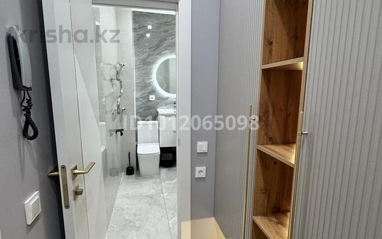 1-бөлмелі пәтер · 40 м² · 7/9 қабат, мкр Аксай-4 10, бағасы: 33.6 млн ₸ в Алматы, Ауэзовский р-н — фото 10