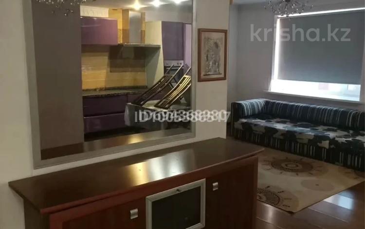 2-бөлмелі пәтер · 75 м² · 8/12 қабат, Кенесары 1 — Пересечение улиц Кенесары и Кумисбекова, бағасы: 33.7 млн ₸ в Астане, Сарыарка р-н — фото 2