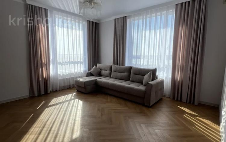 2-бөлмелі пәтер · 60 м² · 9/18 қабат, Е-429 26 — ЗАЕЗЖАЙ И ЖИВИ!!! ШИКАРНАЯ КВАРТИРА!, бағасы: 39.9 млн ₸ в Астане, Нура р-н — фото 2