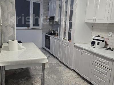 3-комнатная квартира · 80 м² · 4/5 этаж, 27-й мкр 2 за 19 млн ₸ в Актау