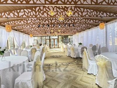 Жеке үй · 7 бөлме · 380 м², мкр Таусамалы, Смагул Садуакасулы 119 — Жандосова, бағасы: 100 000 〒 в Алматы, Наурызбайский р-н