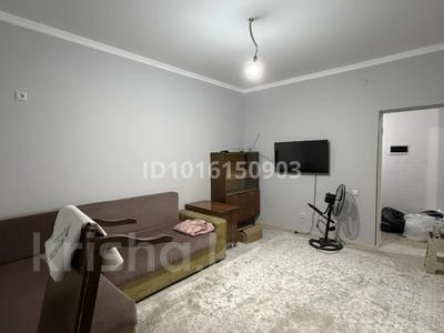 2-бөлмелі пәтер · 52 м² · 3/5 қабат, Тұран ш/а 25б, бағасы: 150 000 ₸ в Шымкенте, Каратауский р-н