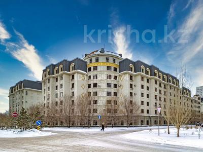 4-бөлмелі пәтер · 194 м² · 2/5 қабат, Шәмші Қалдаяқов 2/1 — Панфилова, бағасы: 125 млн ₸ в Астане, Сарайшык р-н