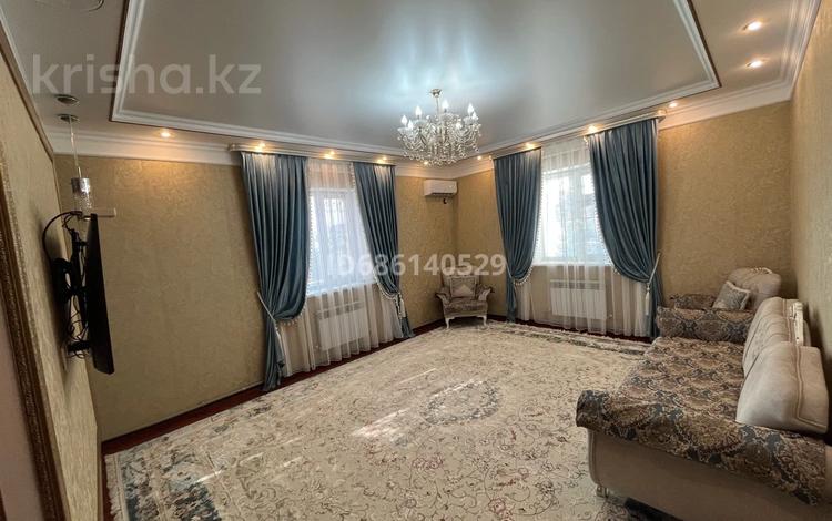 Жеке үй • 4 бөлмелер • 171 м² • 9 сот., мкр Самал, бағасы: 46 млн 〒 в Атырау, мкр Самал — фото 2