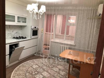 1-комнатная квартира · 43 м² · 3/5 этаж, Кизатова за 21.5 млн 〒 в Петропавловске