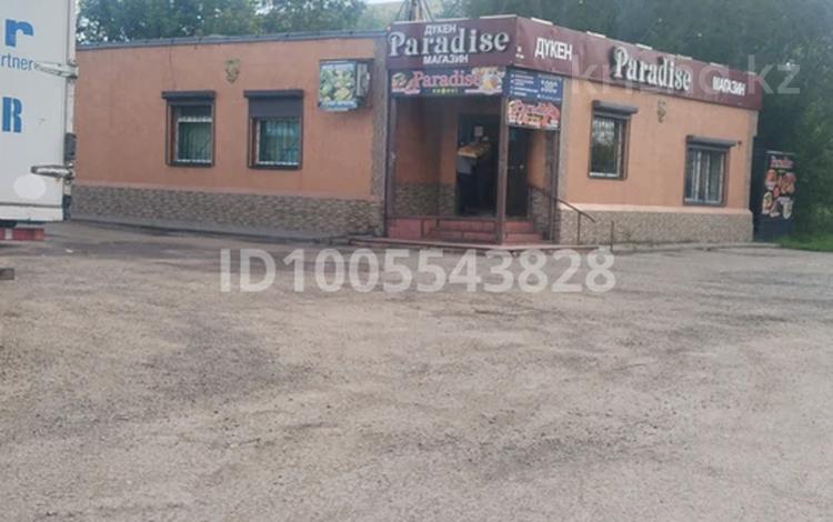 Офисы, магазины и бутики, салоны красоты, медцентры и аптеки, кабинеты и рабочие места · 1 м² за 2 500 〒 в Караганде, Алихана Бокейханова р-н — фото 2