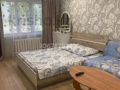 1-бөлмелі пәтер, 47 м², 1/5 қабат тәулігіне, 6 микрорайон 4, бағасы: 8 000 〒 в Темиртау