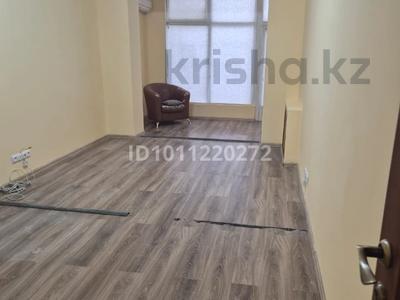 Офисы · 61.5 м² за 350 000 〒 в Актау, 6-й мкр