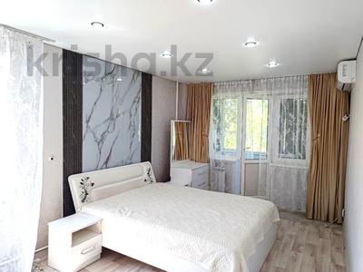 2-бөлмелі пәтер · 43 м² · 5/5 қабат, Жаңа қала ш/а., Назарбаева 76, бағасы: 18 млн ₸ в Караганде, Казыбек би р-н