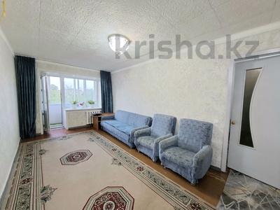 3-комнатная квартира · 57 м² · 4/5 этаж, Майкудук, Майкудук, 12й микрорайон 29 за 12.5 млн ₸ в Караганде, Алихана Бокейханова р-н