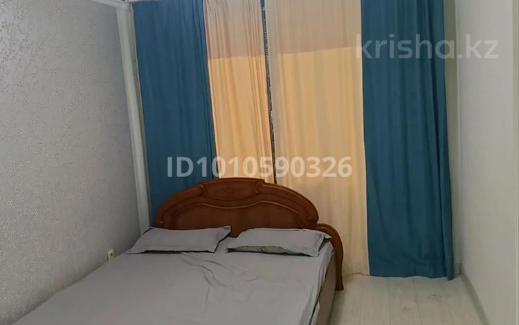 2-бөлмелі пәтер · 72 м² · 8/9 қабат, мкр 12 богенбай Батыр 22 — Богенбай Батыр 22, бағасы: 13 000 ₸ в Актобе — фото 2