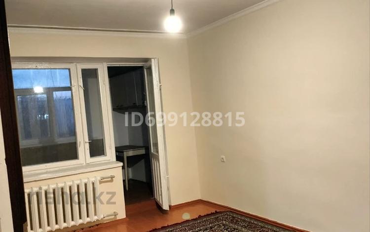 3-комнатная квартира · 60 м² · 4/4 этаж, Желтоқсан 80 — ЦУМ за 120 000 ₸ в Таразе — фото 2