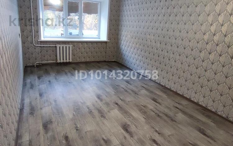 1-бөлмелі пәтер · 30.2 м² · 2/5 қабат, Толстого 86 — Угол Толстого и Назарбаева, бағасы: 11.5 млн ₸ в Павлодаре — фото 15