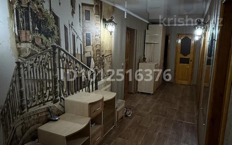3-бөлмелі пәтер · 73 м² · 2/4 қабат, проспект Абая 63 — Ориентир - Риддерский аграрно-технический колледж, бағасы: 14 млн ₸ — фото 2