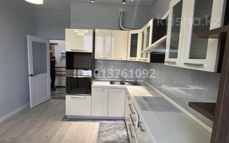 1-бөлмелі пәтер · 42 м² · 11/12 қабат, Райымбека 351/1 — Емцова, бағасы: 240 000 ₸ в Алматы, Алатауский р-н — фото 2