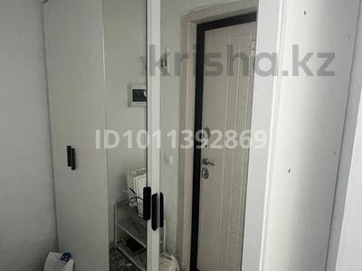 2-комнатная квартира · 44 м² · 7/9 этаж, мкр Юго-Восток, Шапагат 10 — Где стоймарт за 25 млн 〒 в Караганде, Казыбек би р-н