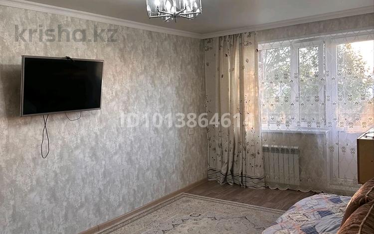 1-бөлмелі пәтер · 31 м² · 2/5 қабат, Ердена 177 — Зал торжества, бағасы: 8 000 ₸ в Сатпаев — фото 2