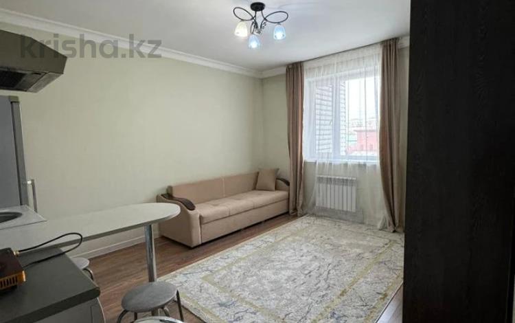 2-бөлмелі пәтер · 37 м² · 3/3 қабат, улица Серегина — улица Яссауи, бағасы: 27.5 млн ₸ в Алматы, Ауэзовский р-н — фото 5