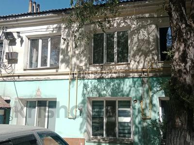 5-комнатная квартира · 80 м² · 2/2 этаж, мкр Михайловка , Степная 1а — Караганда, Михайловка, ул. Степная, 1А. Район за Чкалова, недалеко от Охотской. за 15 млн ₸ в Казыбек би р-н