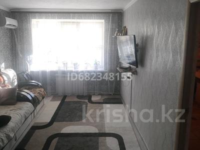 3-комнатная квартира, 62 м², 1/5 этаж, Валиханова 19а за 8.5 млн 〒 в Алге