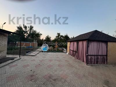 Дача · 2 комнаты · 35 м² · 7 сот., С-т автомобилист 2 198 за 8 млн 〒 в Уральске