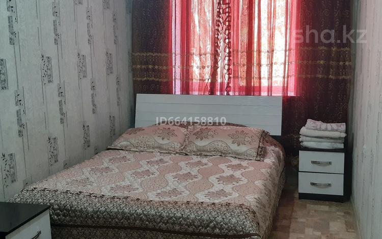 2-комнатная квартира, 65 м², 2 этаж посуточно, Шевченко 134 за 7 000 〒 в Талдыкоргане — фото 2