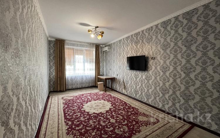 2-комнатная квартира · 56 м² · 4/5 этаж, 12-й мкр 52 — Рядом Школа за 12.5 млн 〒 в Актау — фото 2