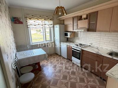 2-комнатная квартира · 60 м² · 5/10 этаж, мкр Юго-Восток, Мкр Юго-восток Шахтеров 74 за 220 000 ₸ в Караганде, Казыбек би р-н