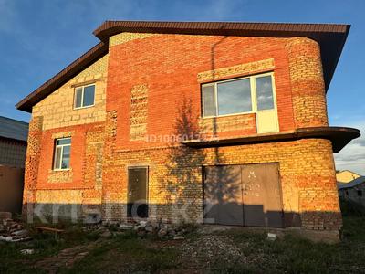 Отдельный дом · 7 комнат · 250 м² · 12 сот., 20мкр 84 за 22 млн 〒 в Степногорске