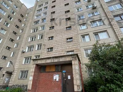 2-комнатная квартира, 55 м², 3/9 этаж, ул. Пермитина 11 за 25.5 млн 〒 в Усть-Каменогорске