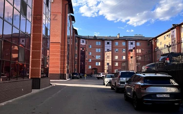 1-комнатная квартира · 40 м² · 1/5 этаж, мкр Юго-Восток, Муканова — Рядом супермаркет Гульжан за 21.5 млн ₸ в Караганде, Казыбек би р-н — фото 2
