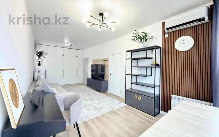 4-комнатная квартира · 170 м² · 1/8 этаж, Розыбакиева за 128 млн ₸ в Алматы, Бостандыкский р-н — фото 2