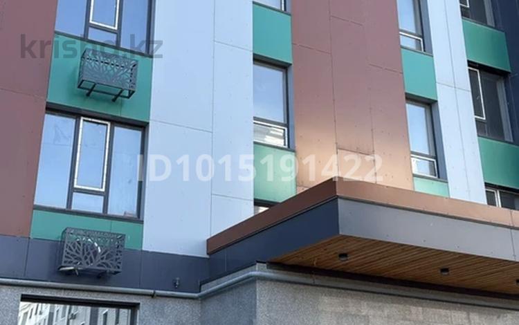 2-бөлмелі пәтер · 55.4 м² · 4/10 қабат, Асар-2 ш/а, Мкр. Бозарык 3195/1 — Рядом есть Толеби центр, бағасы: 21 млн ₸ в Шымкенте, Абайский р-н — фото 2