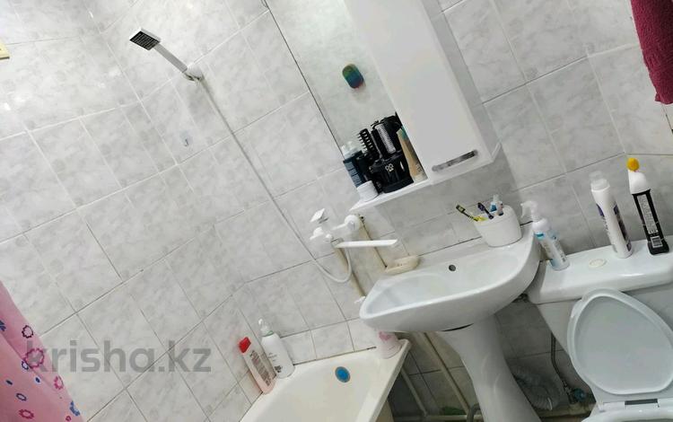 1-комнатная квартира · 32 м² · 5/5 этаж, Абая 35 за 130 000 ₸ в Петропавловске — фото 2